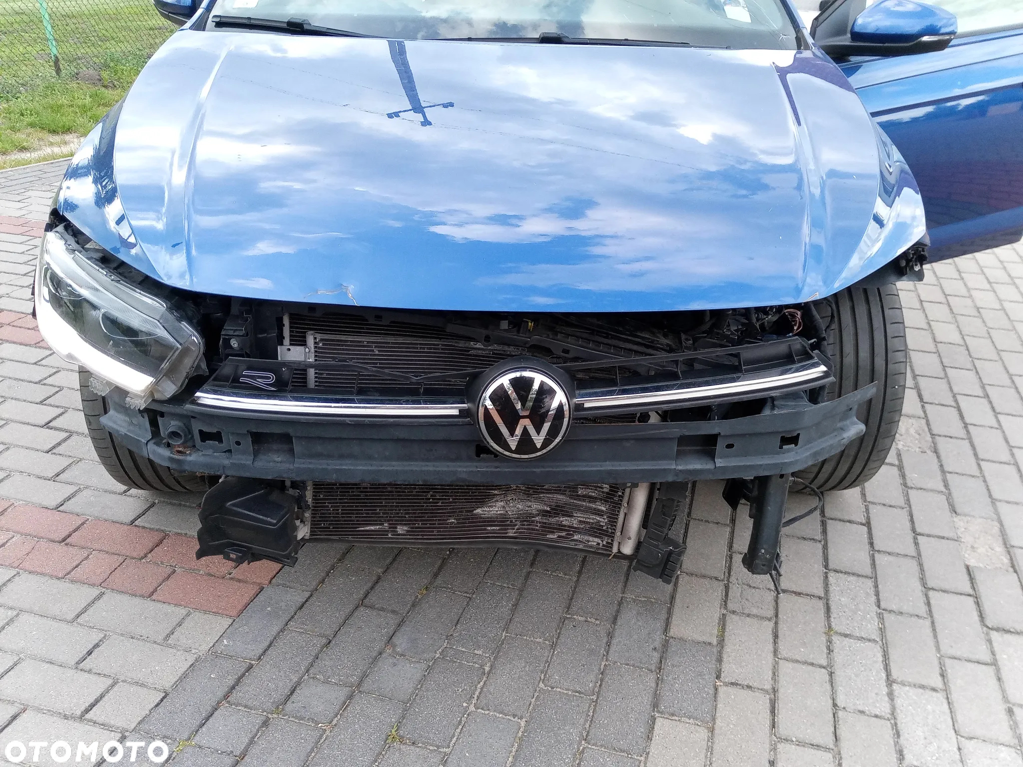 Volkswagen Polo 1.0 TSI R-Line DSG - 2