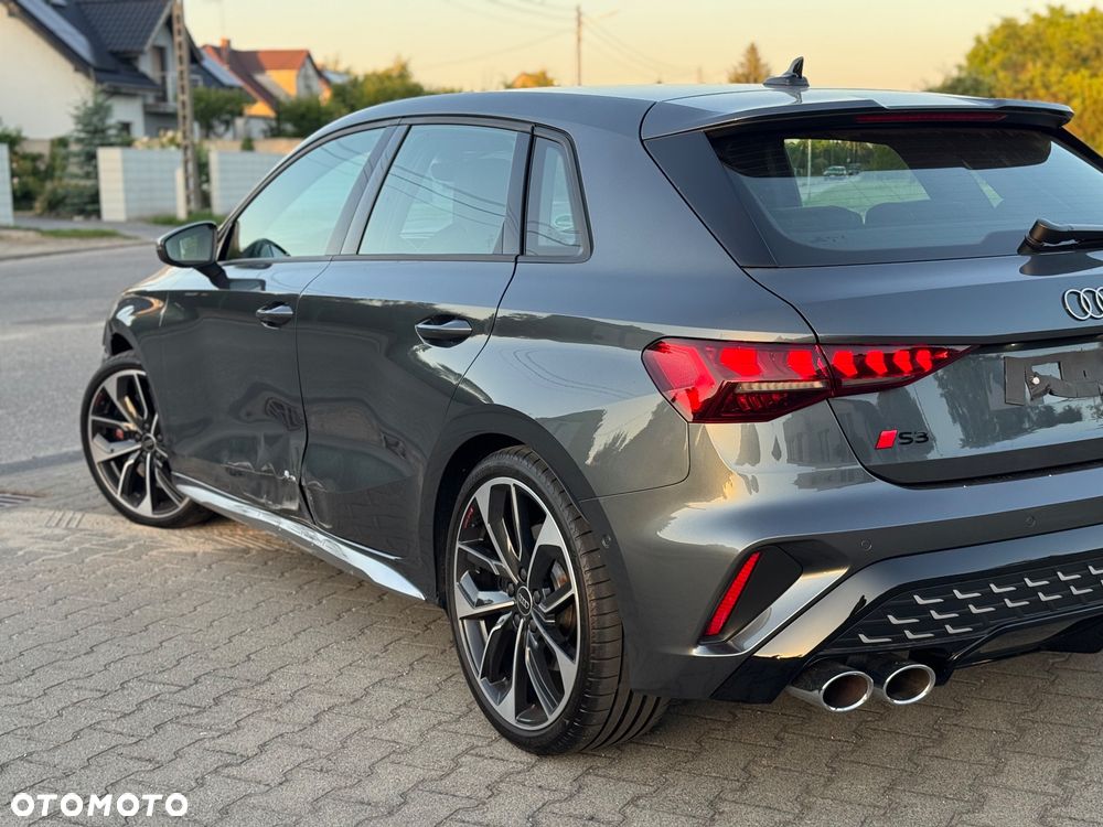 Audi S3 Sportback TFSI  quattro S tronic - 11