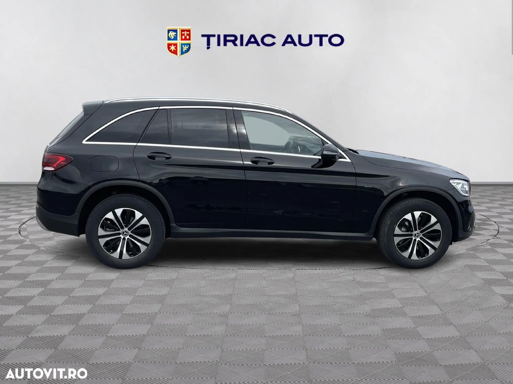 Mercedes-Benz GLC - 6