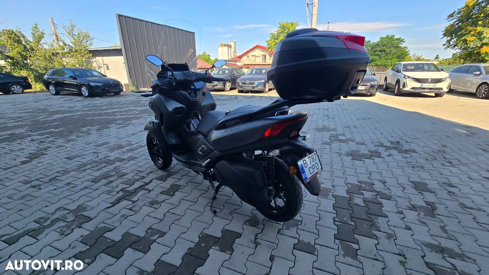 Yamaha Tricity 300 - 8