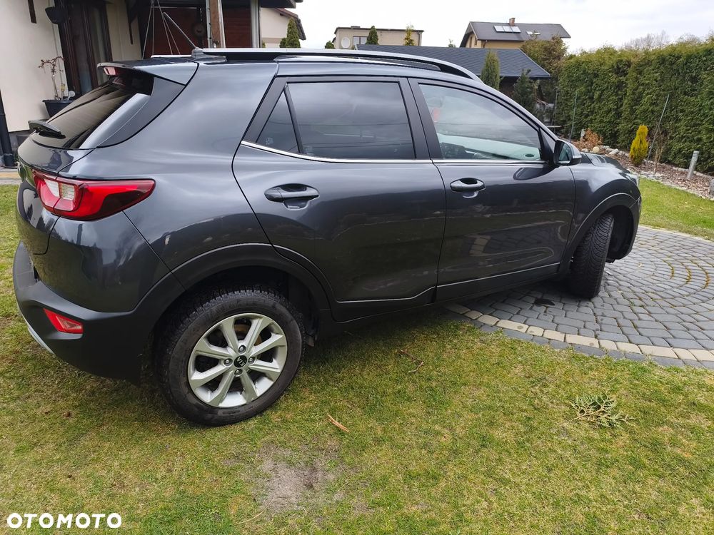Kia Stonic 1.4 M - 6