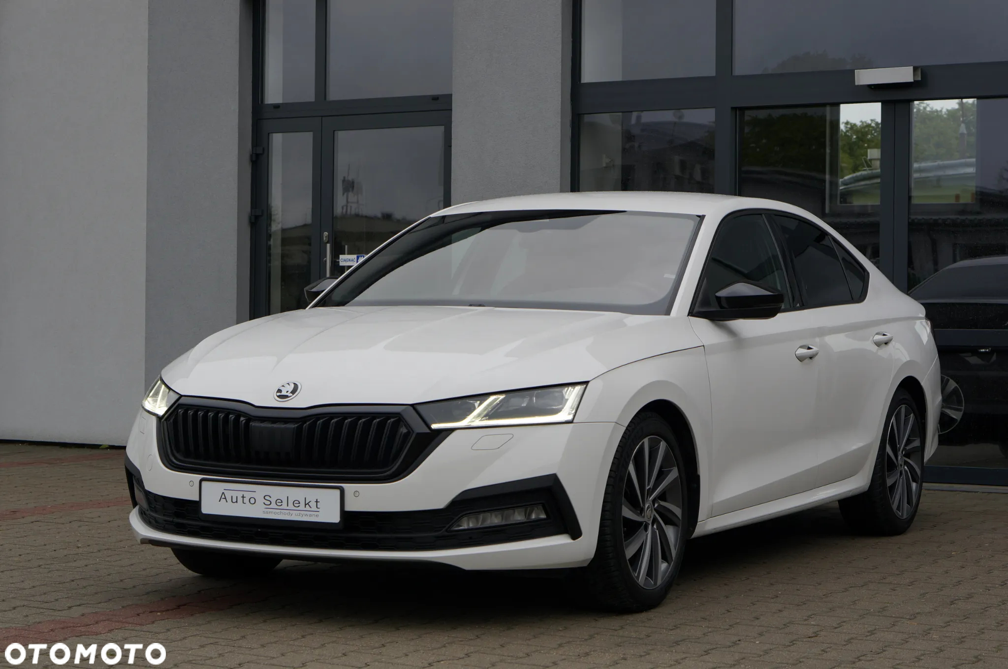 Skoda Octavia 2.0 TDI Style DSG - 3