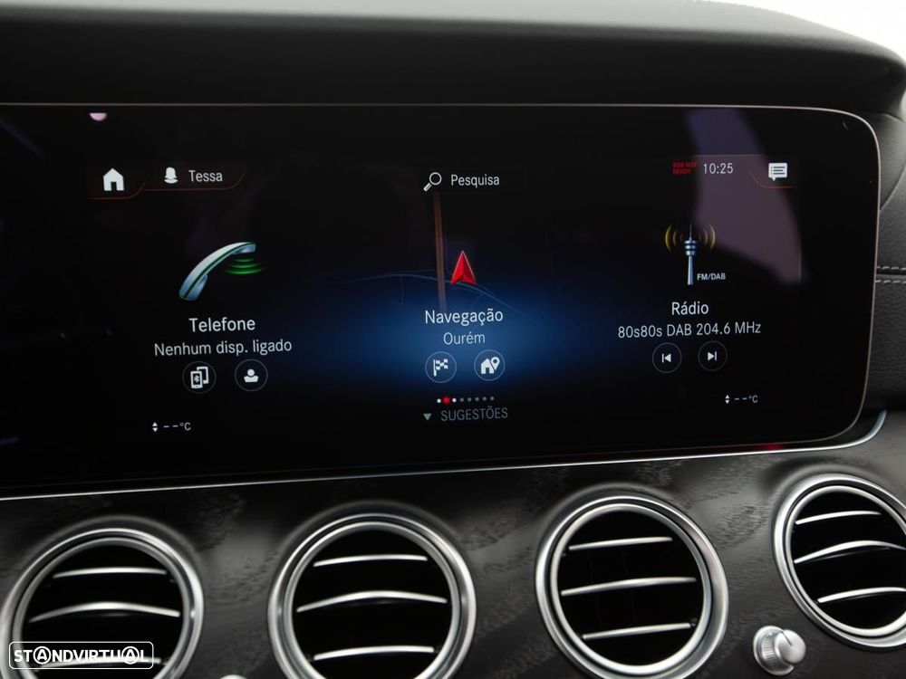 Mercedes-Benz E 300 de 4Matic 9G-TRONIC AMG Line - 30