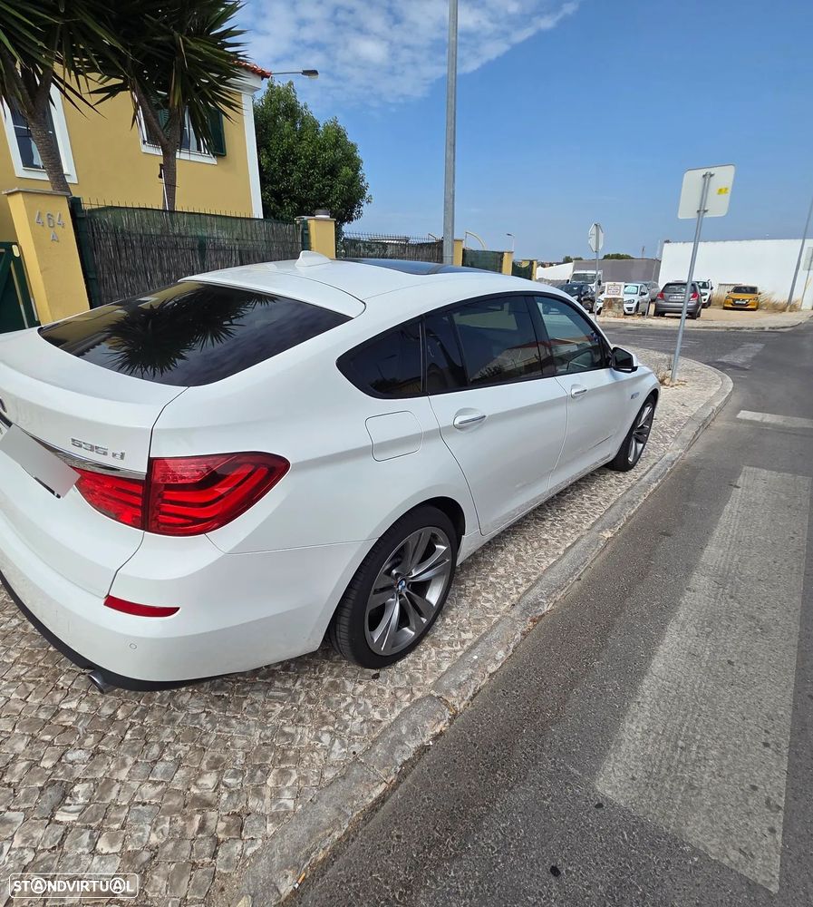 BMW 535 Gran Turismo d - 9