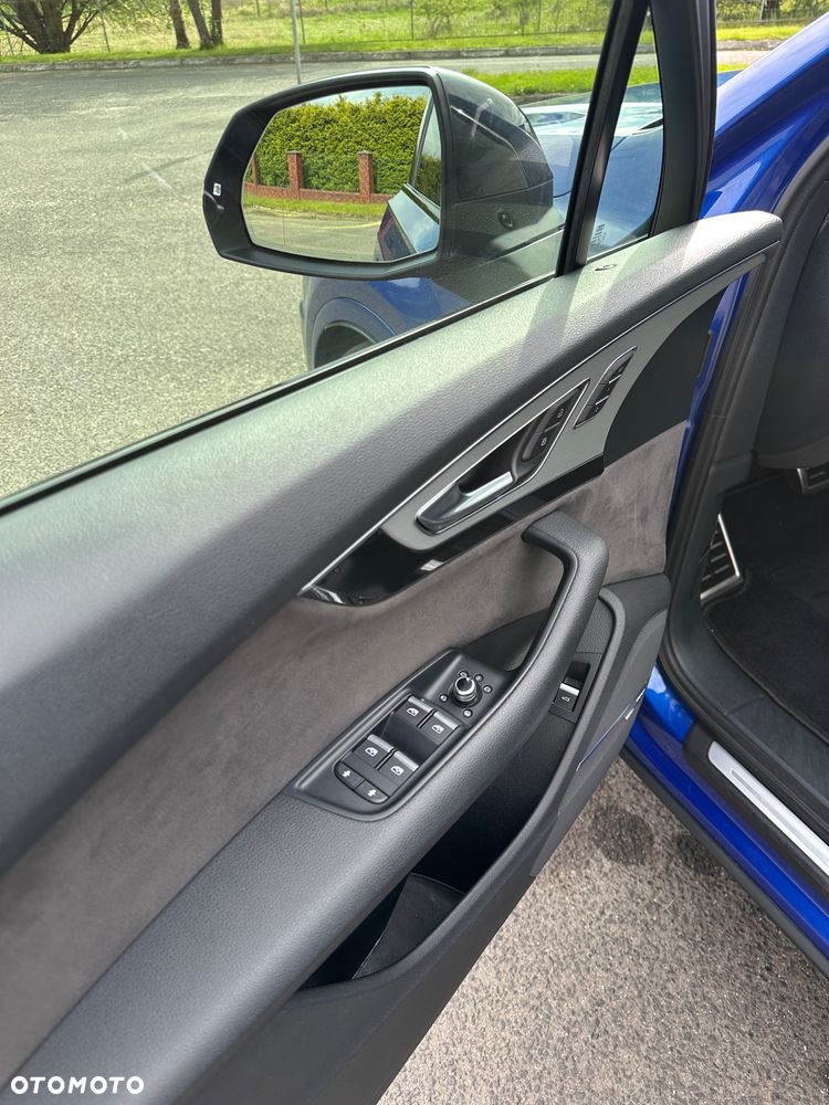 Audi SQ7 4.0 TDI Quattro Tiptr - 22