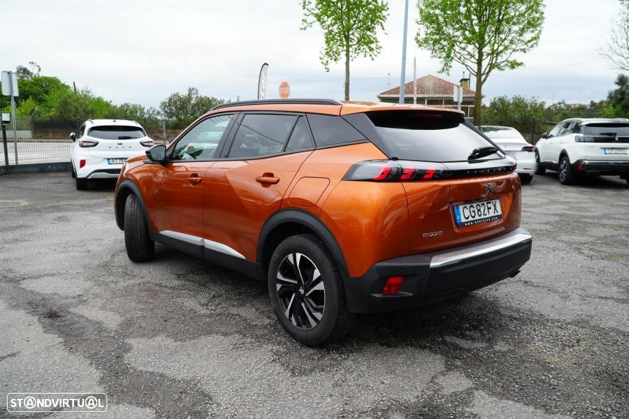 Peugeot 2008 1.2 PureTech Allure - 6