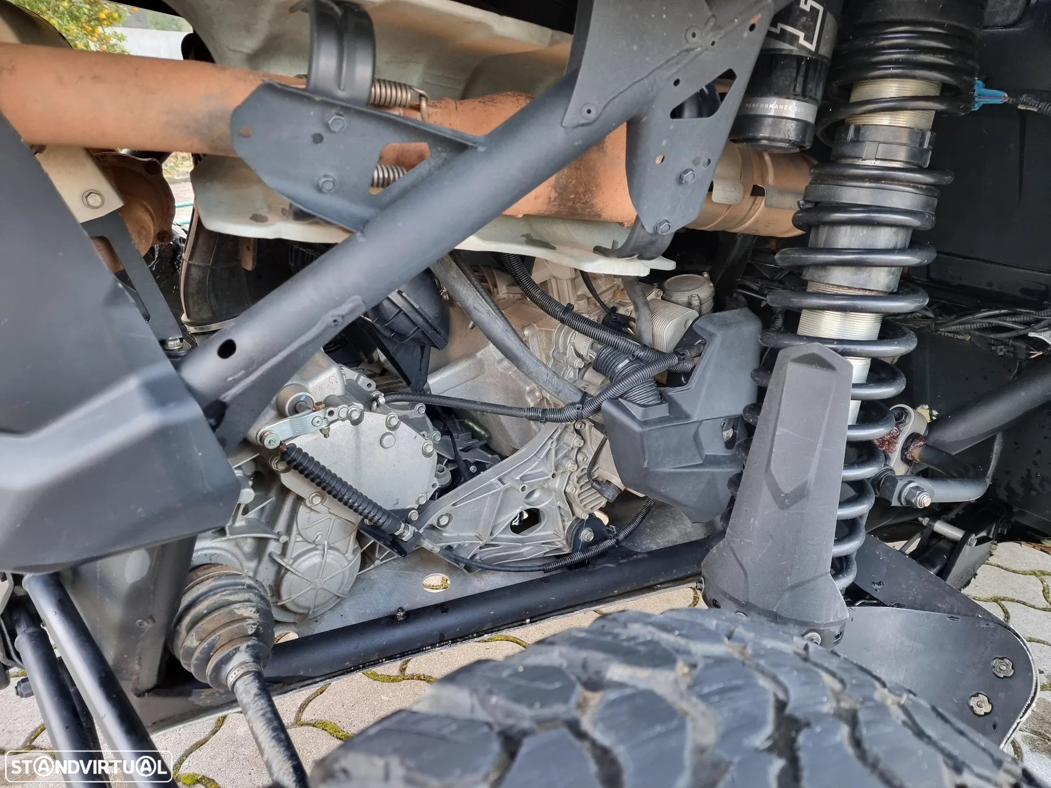 Bombardier CAN AM Maverick X3 XDS Turbo R - 15