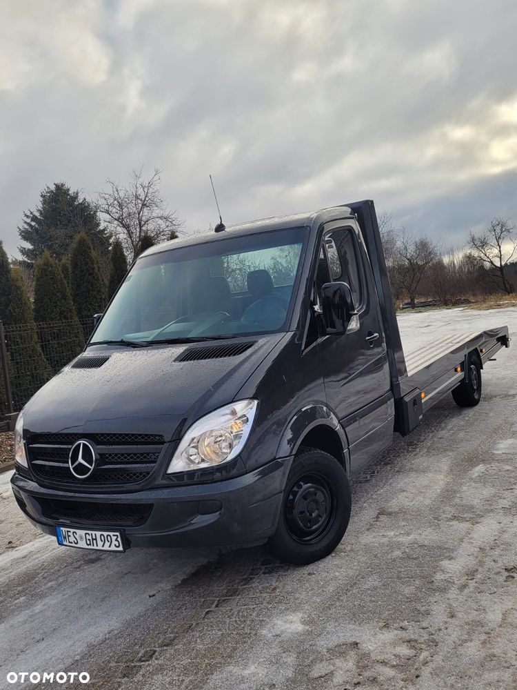 Mercedes-Benz Sprinter - 1