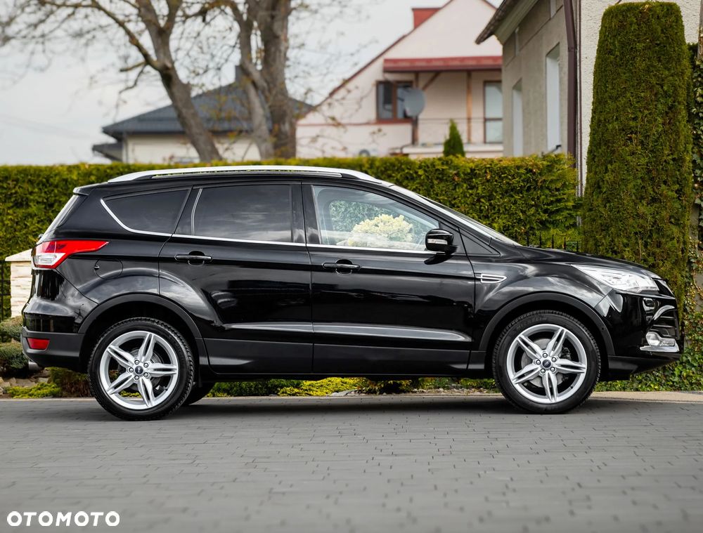 Ford Kuga 2.0 TDCi 4WD Titanium - 4