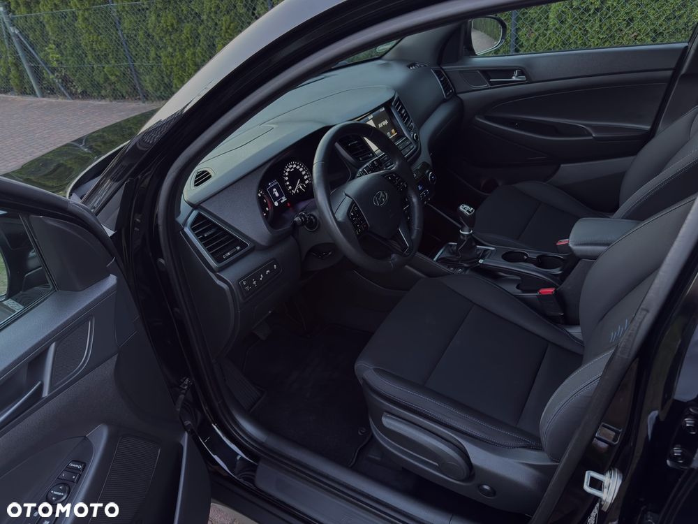 Hyundai Tucson 1.6 GDI BlueDrive Design 2WD - 8