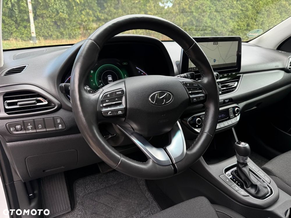 Hyundai i30 1.6 CRDI DCT Premium - 6