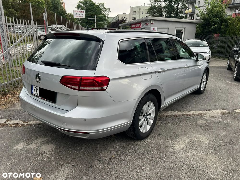 Volkswagen Passat 2.0 TDI BMT Comfortline - 3