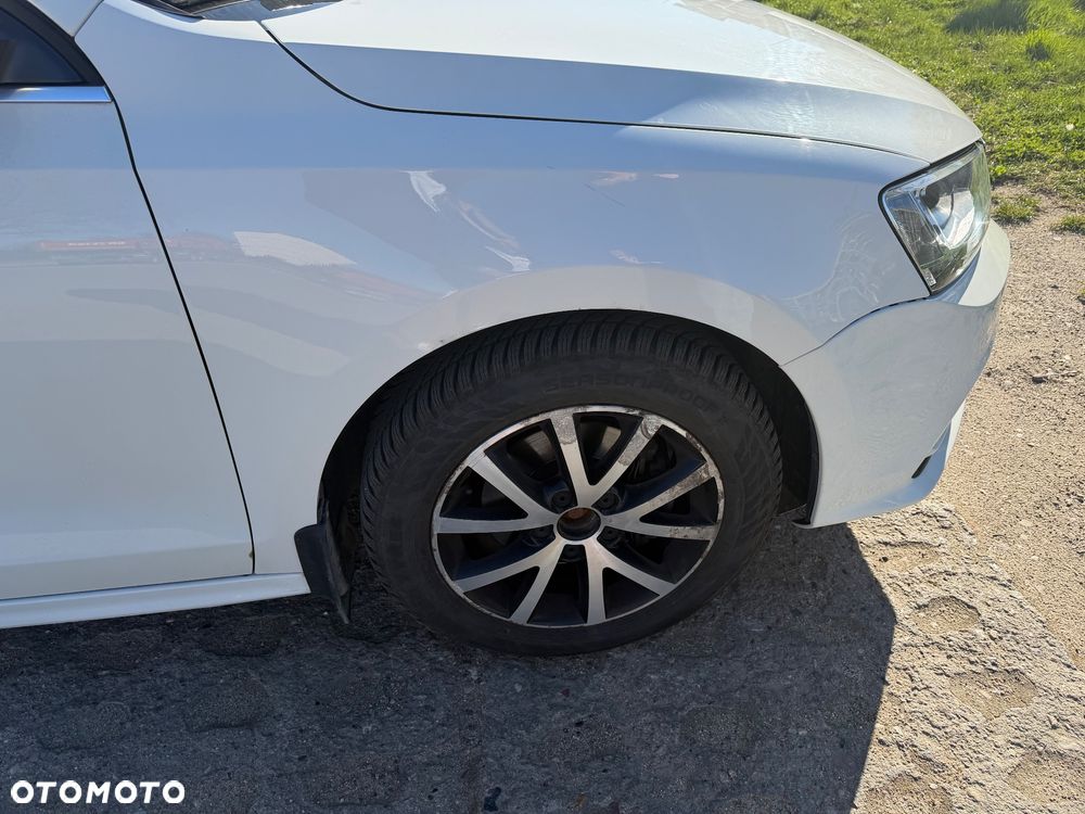 Volkswagen Jetta - 9