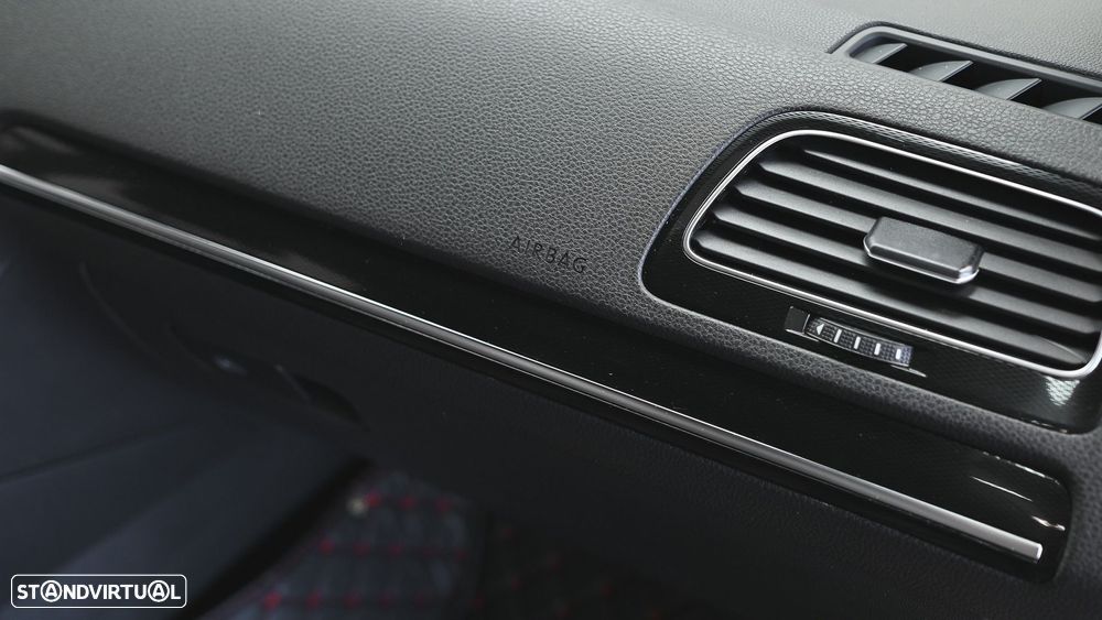 VW Golf 2.0 TSi GTi DSG - 35