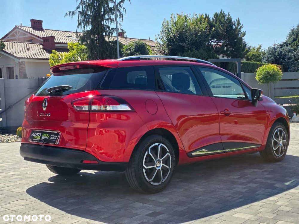 Renault Clio - 6
