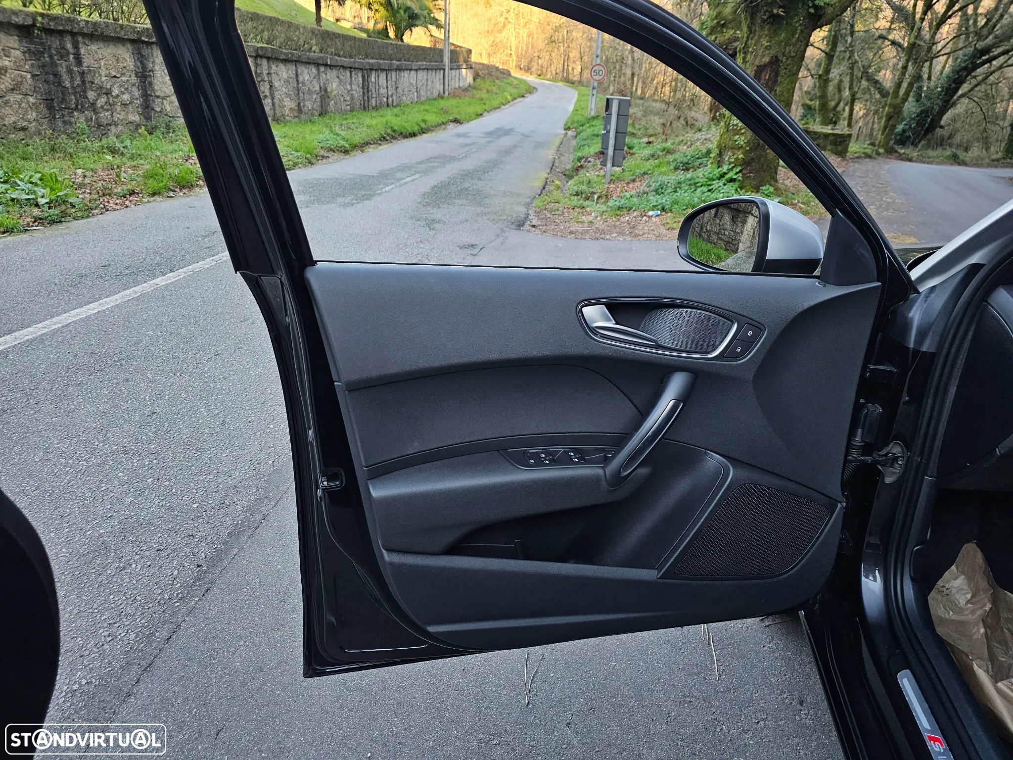 Audi A1 Sportback 1.6 TDI S-line - 27