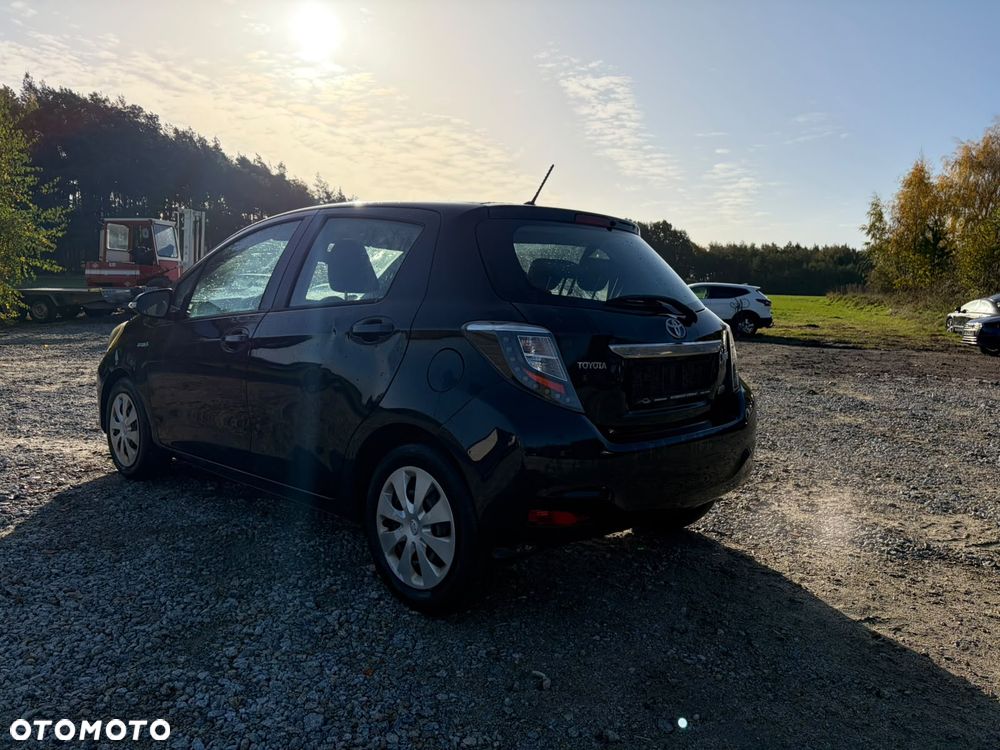 Toyota Yaris - 6