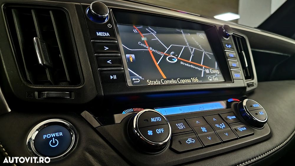 Toyota RAV4 2.5 4x2 Executive - 27