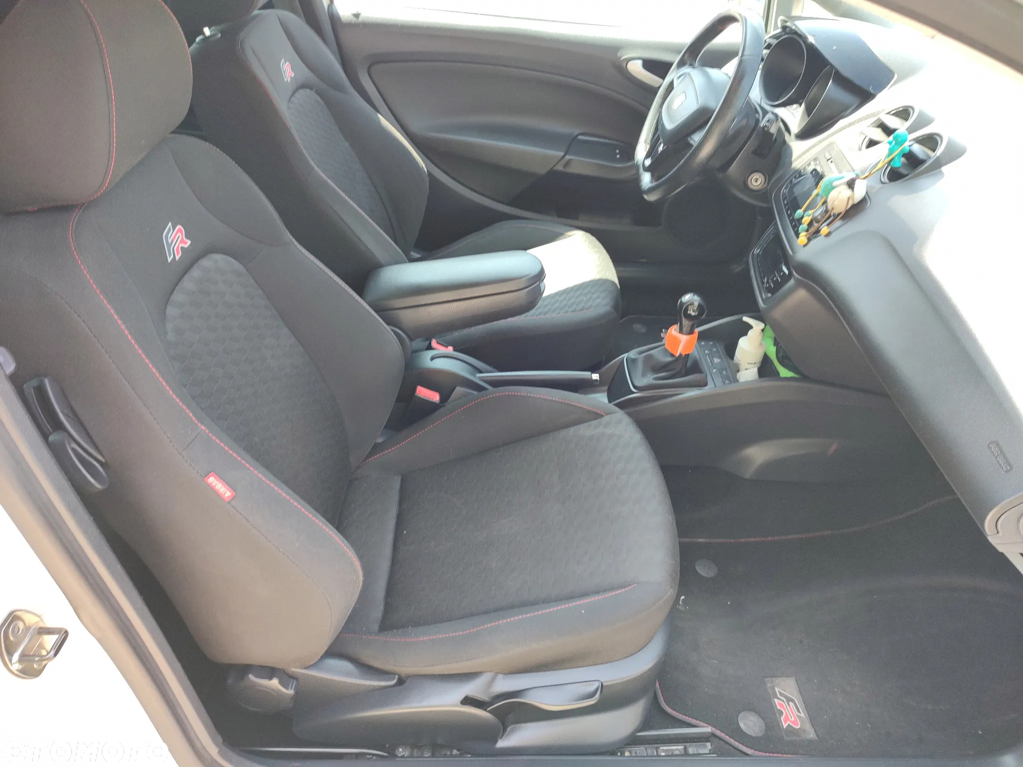 Seat Ibiza SC 2.0 TDI CR FR - 13
