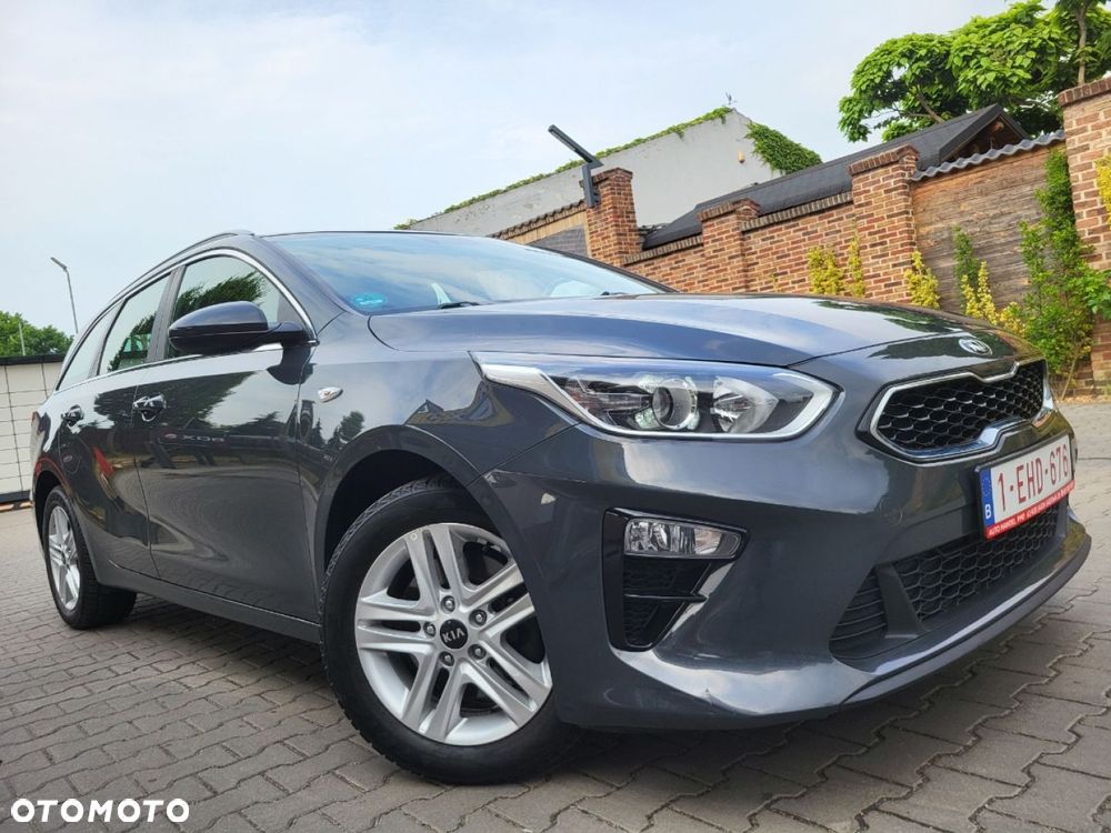 Kia Ceed - 7