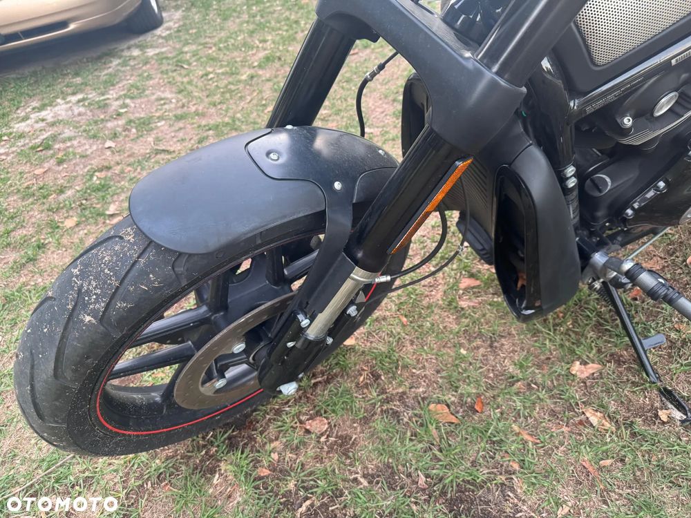 Harley-Davidson V-Rod Night Rod - 12