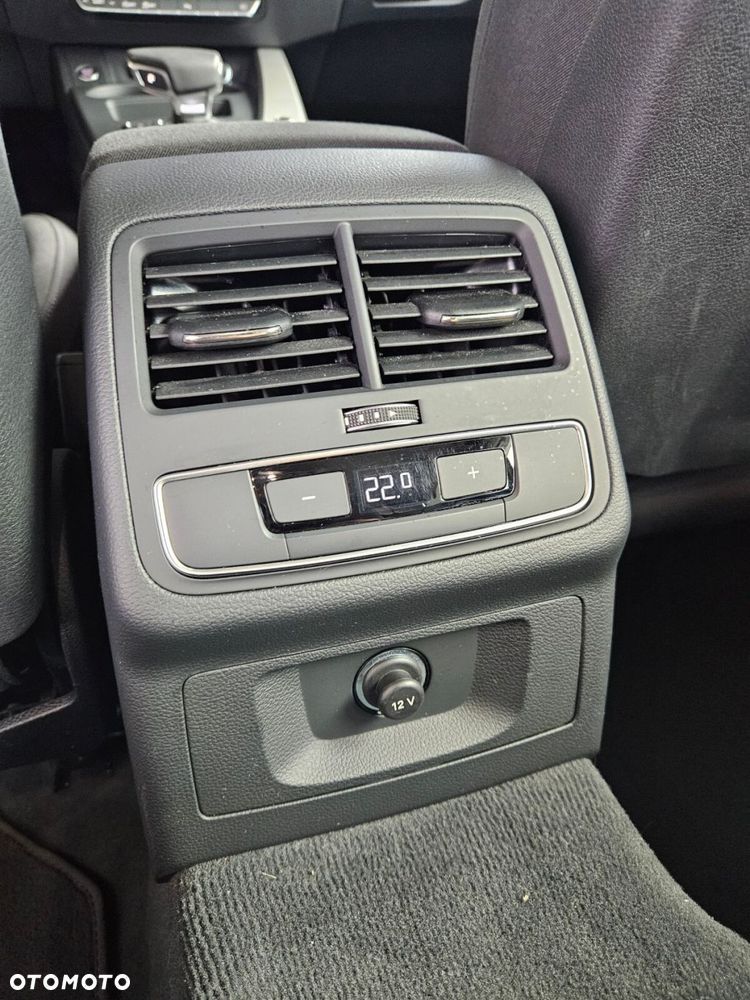 Audi A4 Avant 40 TFSI mHEV S Line S tronic - 29