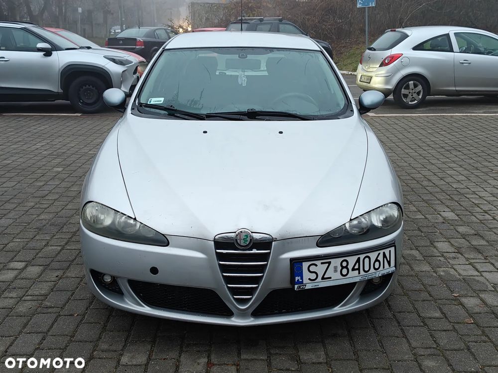 Alfa Romeo 147 1.6 Twin Spark 16V 120 - 13
