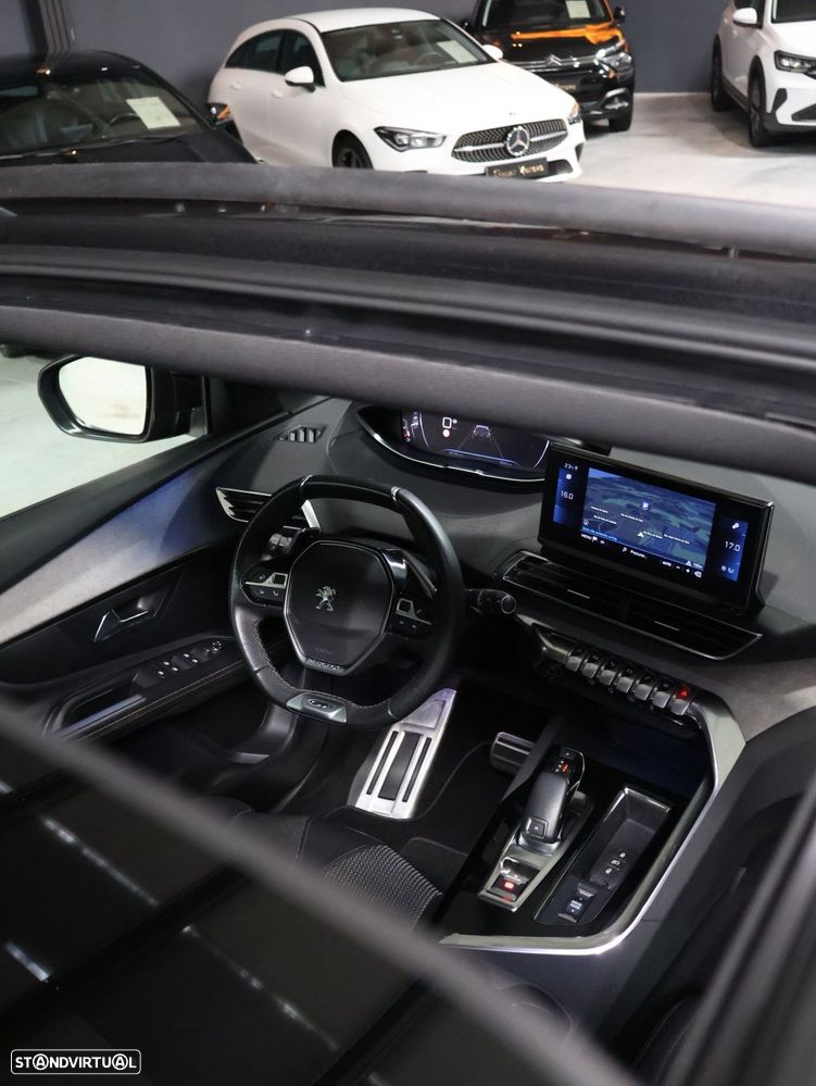Peugeot 5008 1.2 PureTech GT EAT8 - 18
