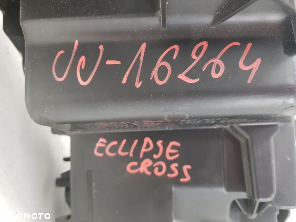 MITSUBISHI ECLIPSE CROSS 17- LAMPA PRAWA PRZEDNIA PRZÓD ZWYKŁA + LED REFLEKTOR - 11