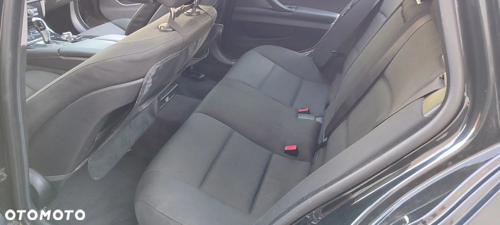 BMW Seria 5 520d - 17
