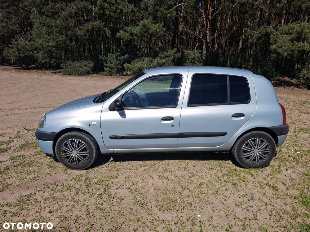 Renault Clio 1.4i RT - 2
