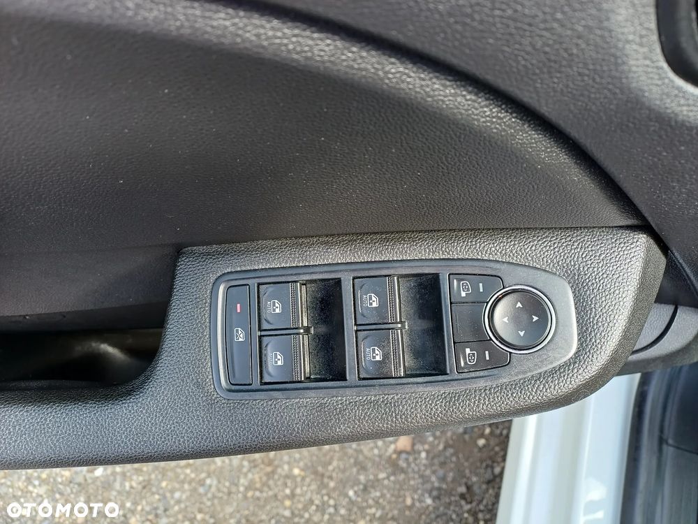 Renault Clio TCe 90 EXPERIENCE - 17
