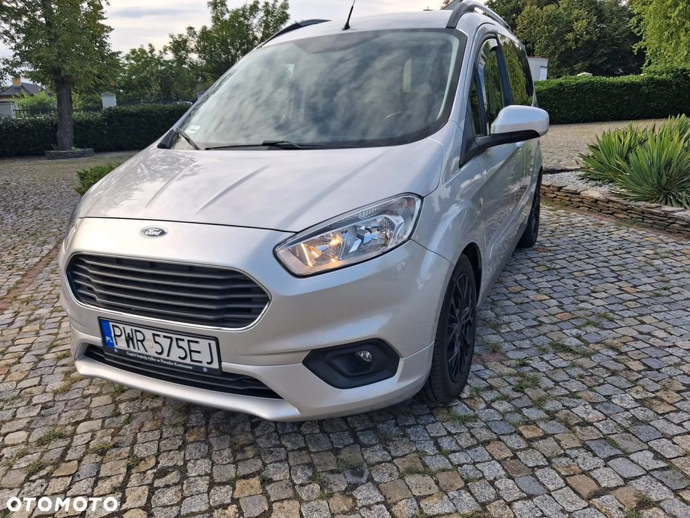 Ford Tourneo Courier - 1