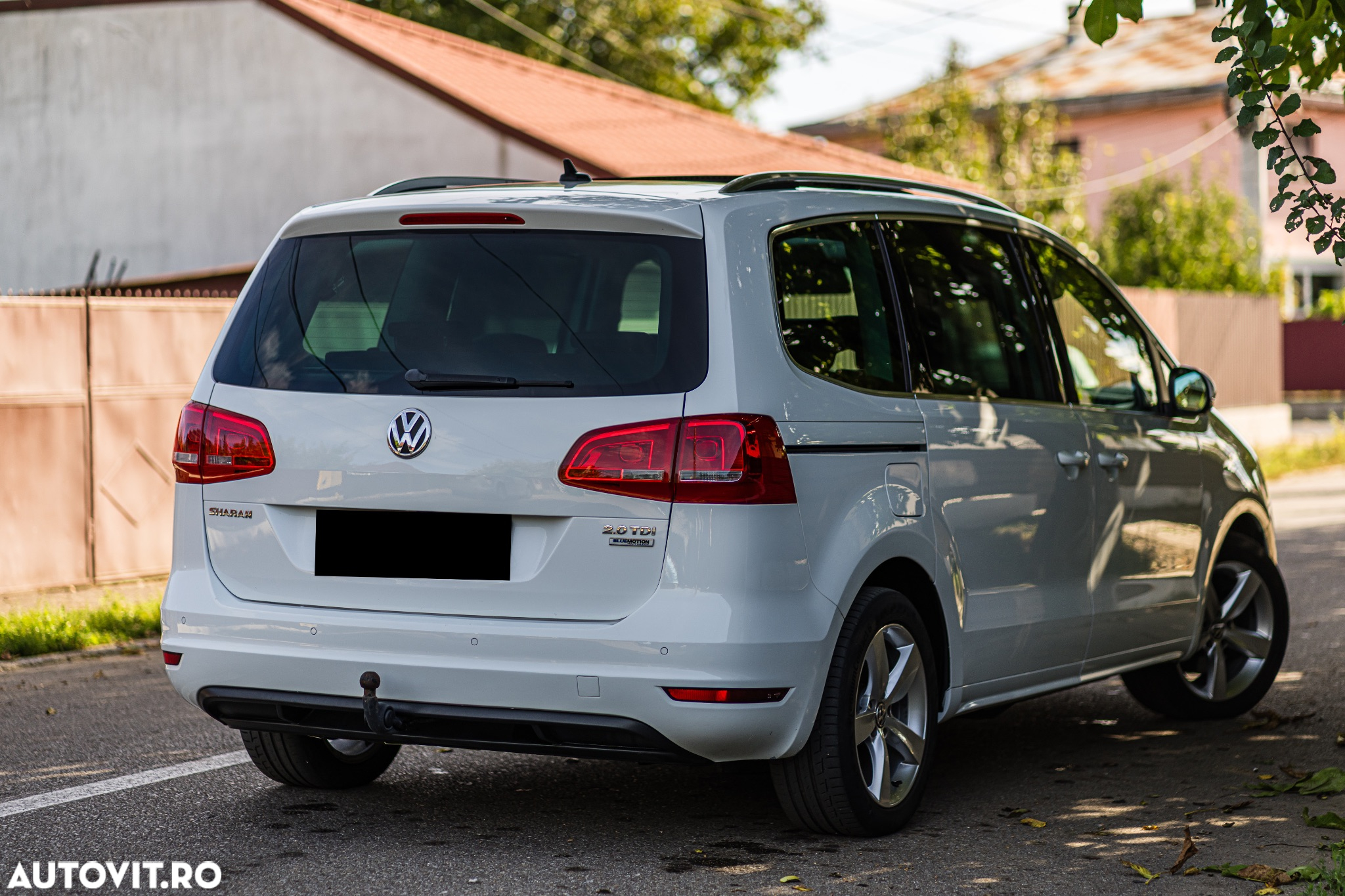 Volkswagen Sharan 2.0 TDI DSG Blue Motion Highline - 21