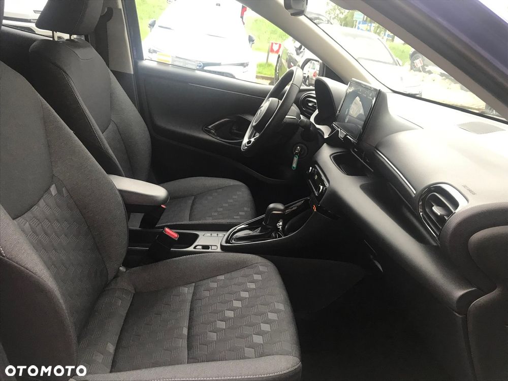 Toyota Yaris Hybrid 1.5 Style - 18