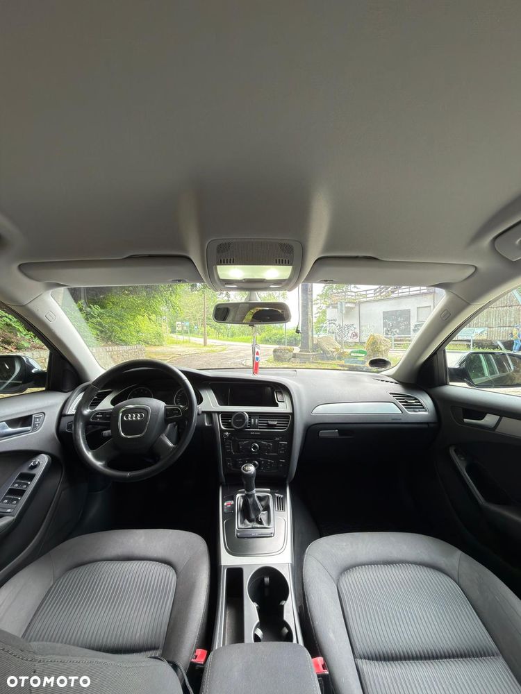 Audi A4 Avant - 14