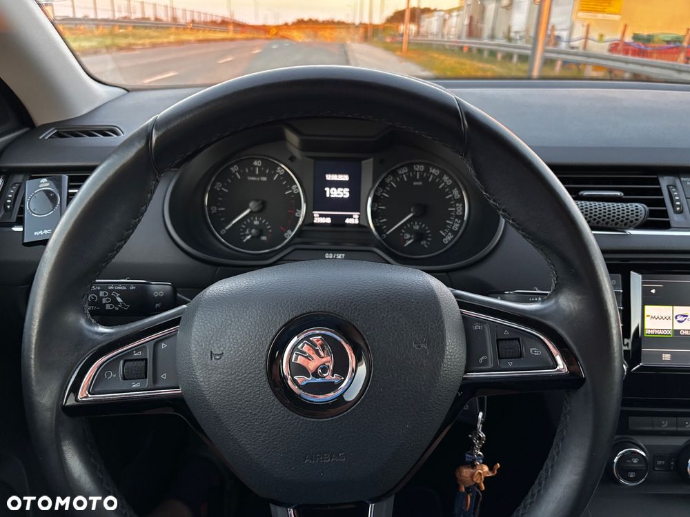 Skoda Octavia 1.4 TSI Ambition - 21
