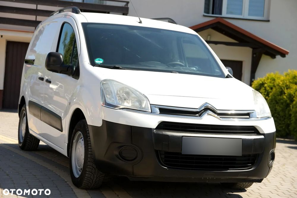 Citroën BERLINGO 1.6 eHDI 90KM * Z Niemiec * 3 osobowy * SUPER STAN!! - 2