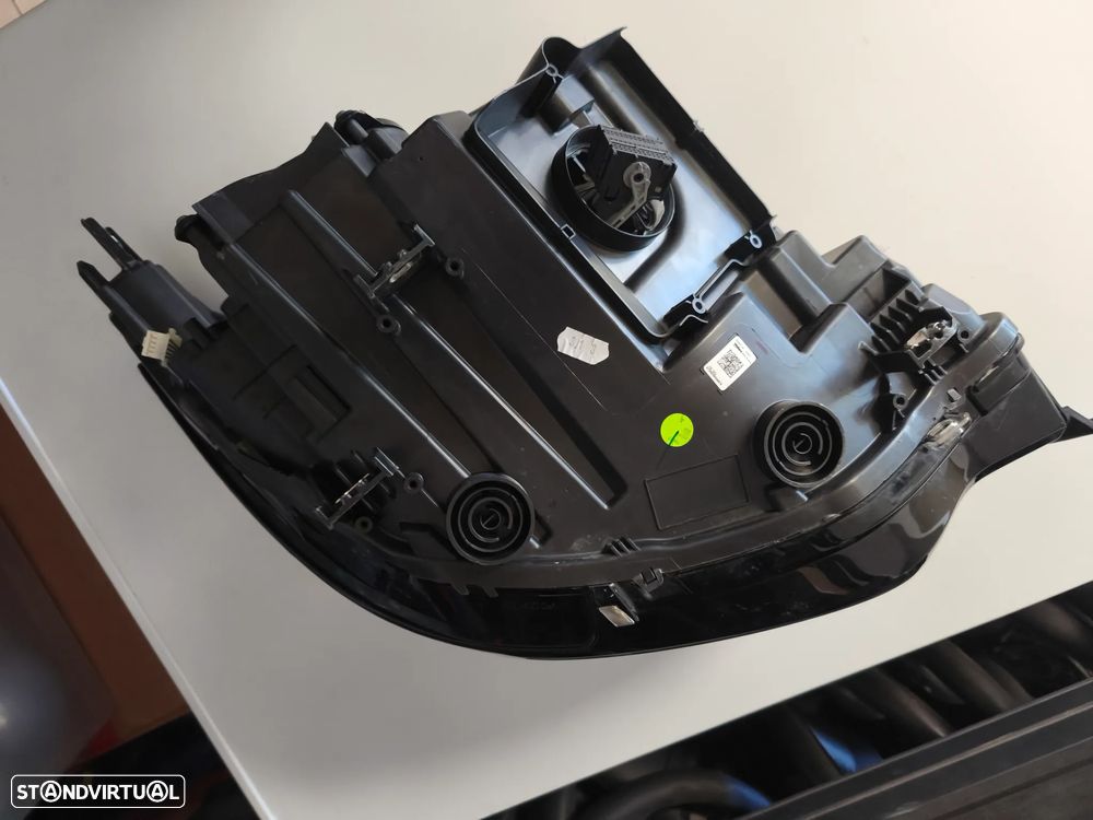 Farol esquerdo full Led Adaptativ BMW I3 Lci - 6