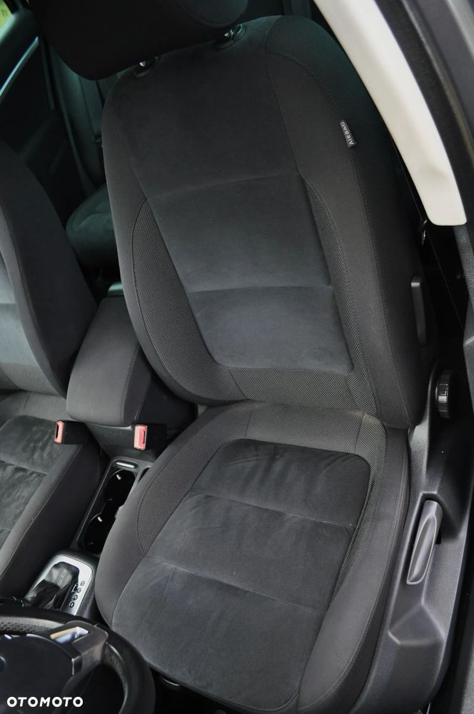 Volkswagen Tiguan 2.0 TDI DPF 4Motion BlueMotion Technology DSG Exclusive - 26