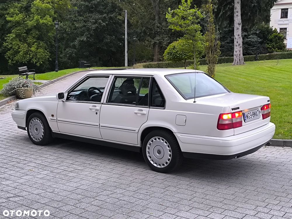 Volvo Seria 900 - 13