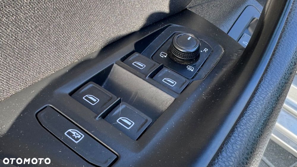 Volkswagen Passat Variant - 16