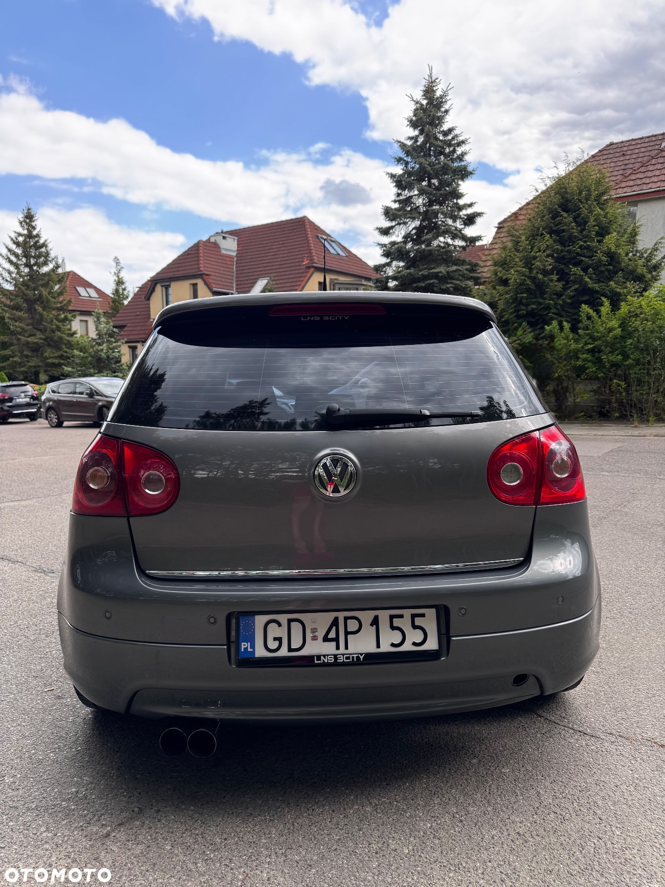 Volkswagen Golf - 6