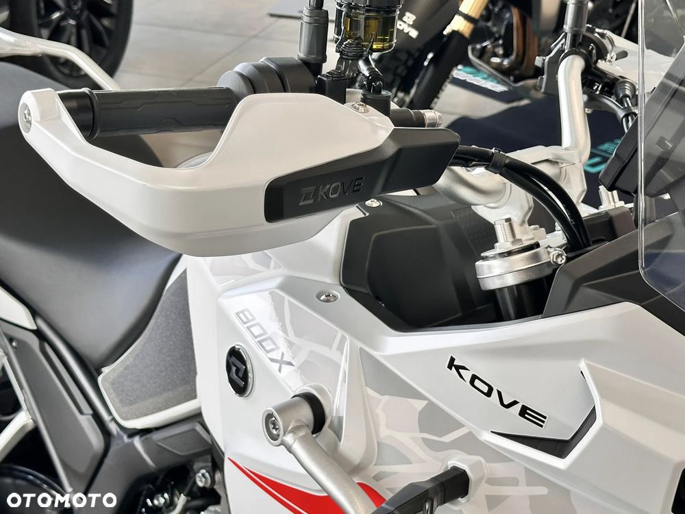 KOVE 800X Touring - 24