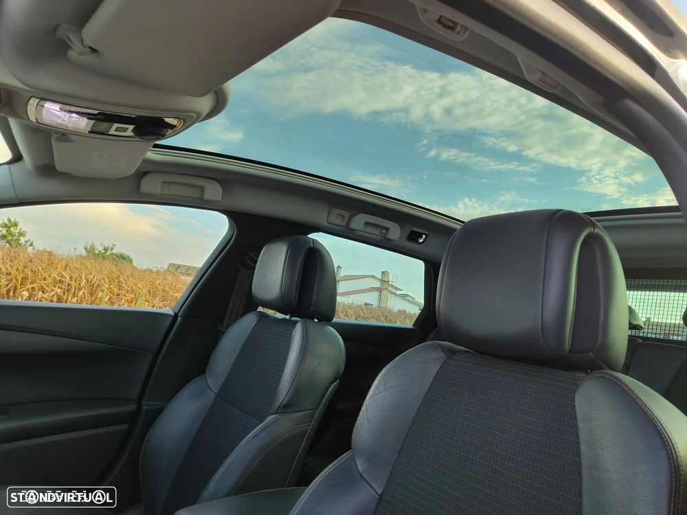 Peugeot 508 RXH 2.0 HDi Hybrid4 2-Tronic - 33