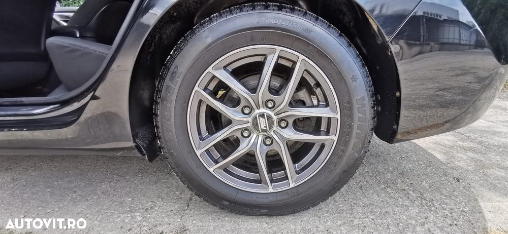 Hyundai Elantra 1.6 MPi - 7