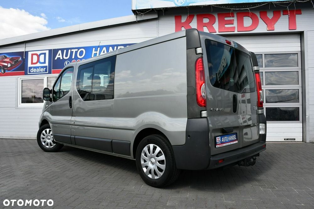 Renault Trafic - 11
