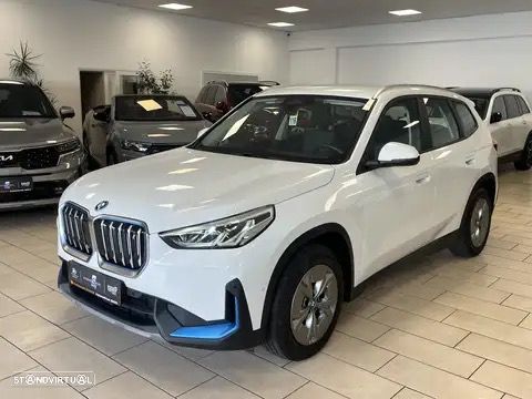BMW iX1 xDrive30 Edição Desportiva M - 3