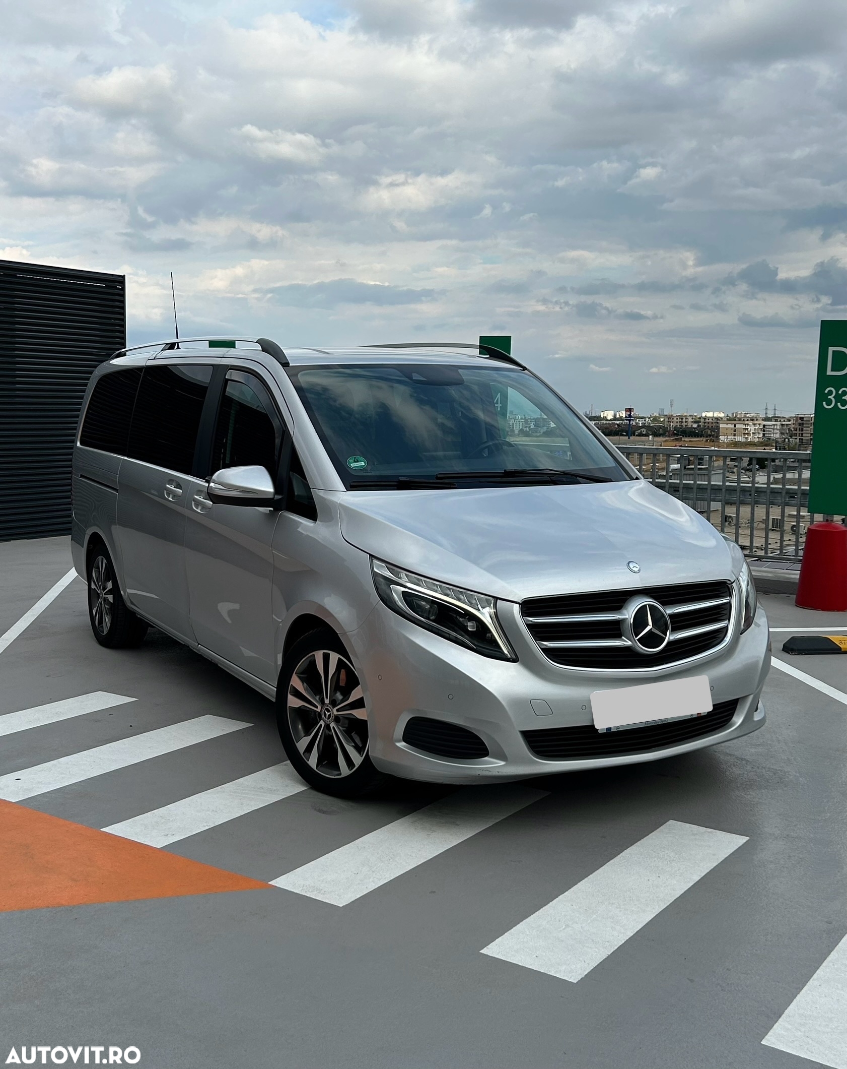 Mercedes-Benz V 250 BlueTEC Aut. Long Avantgarde - 2