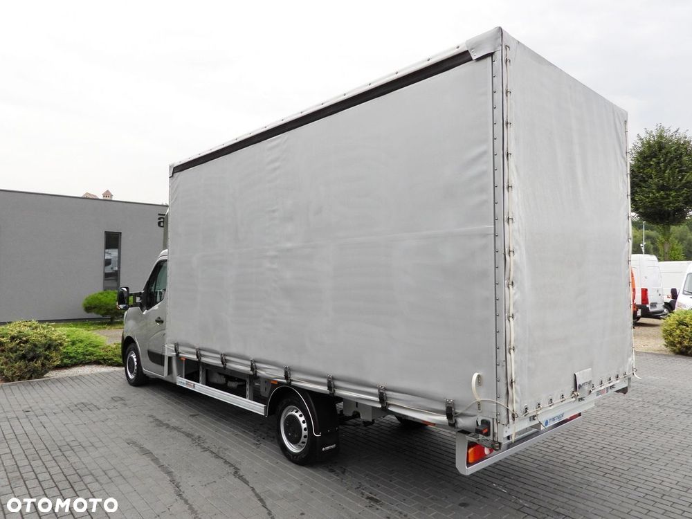 Renault MASTER PLANDEKA 10 PALET TEMPOMAT NAWIGACJA LEDY PNEUMATYKA KLIMATYZACJA  165KM - 11